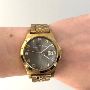 Marc Jacobs yellow gold watch